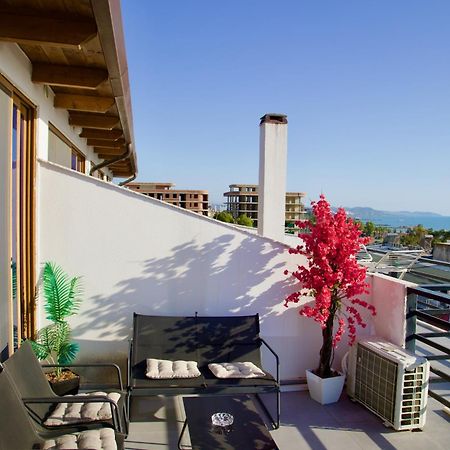 Sea View Apartments Golem  Exterior photo
